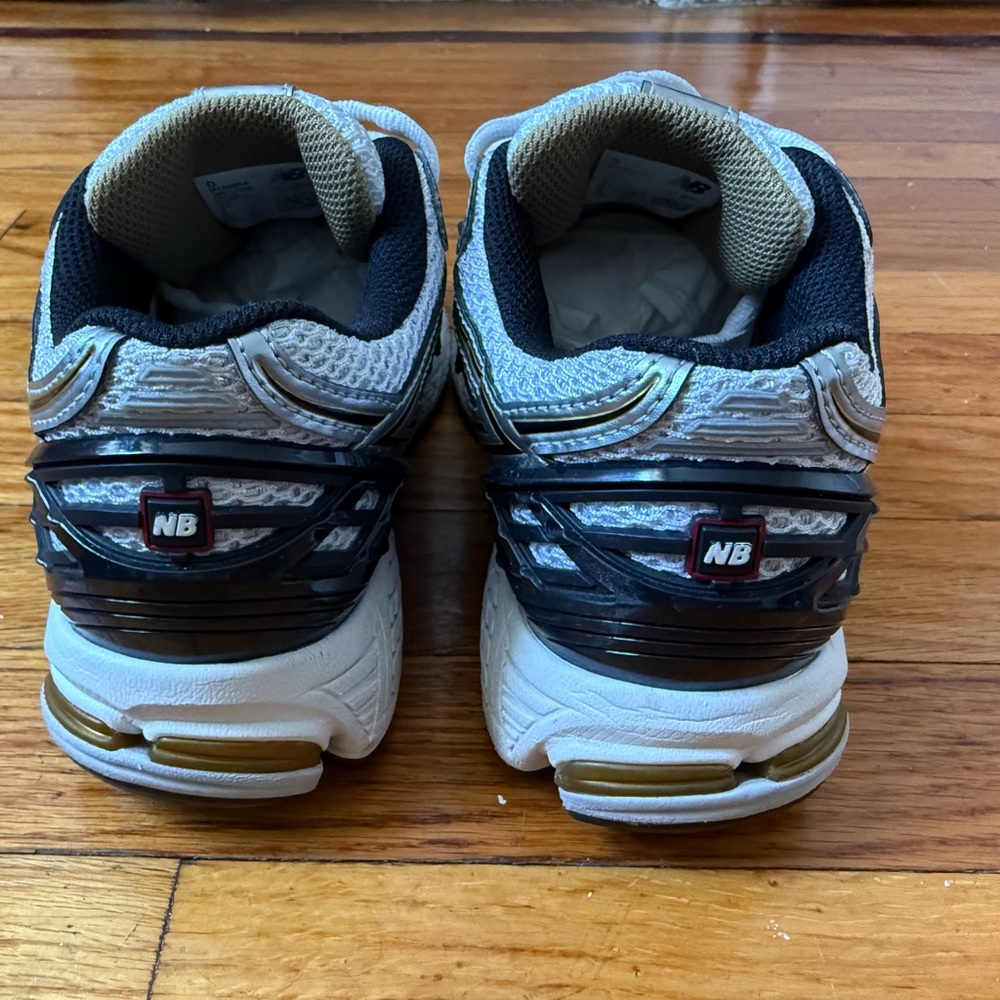 New Balance 1906R - Picture 6 of 10